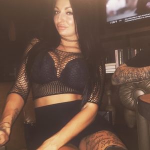 Meet your Posher, Rain